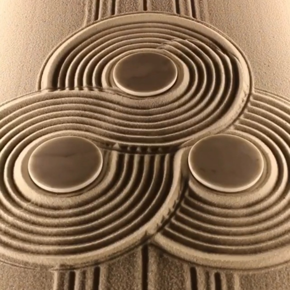 Meet your Posher, Ei - Picture 1 of 1